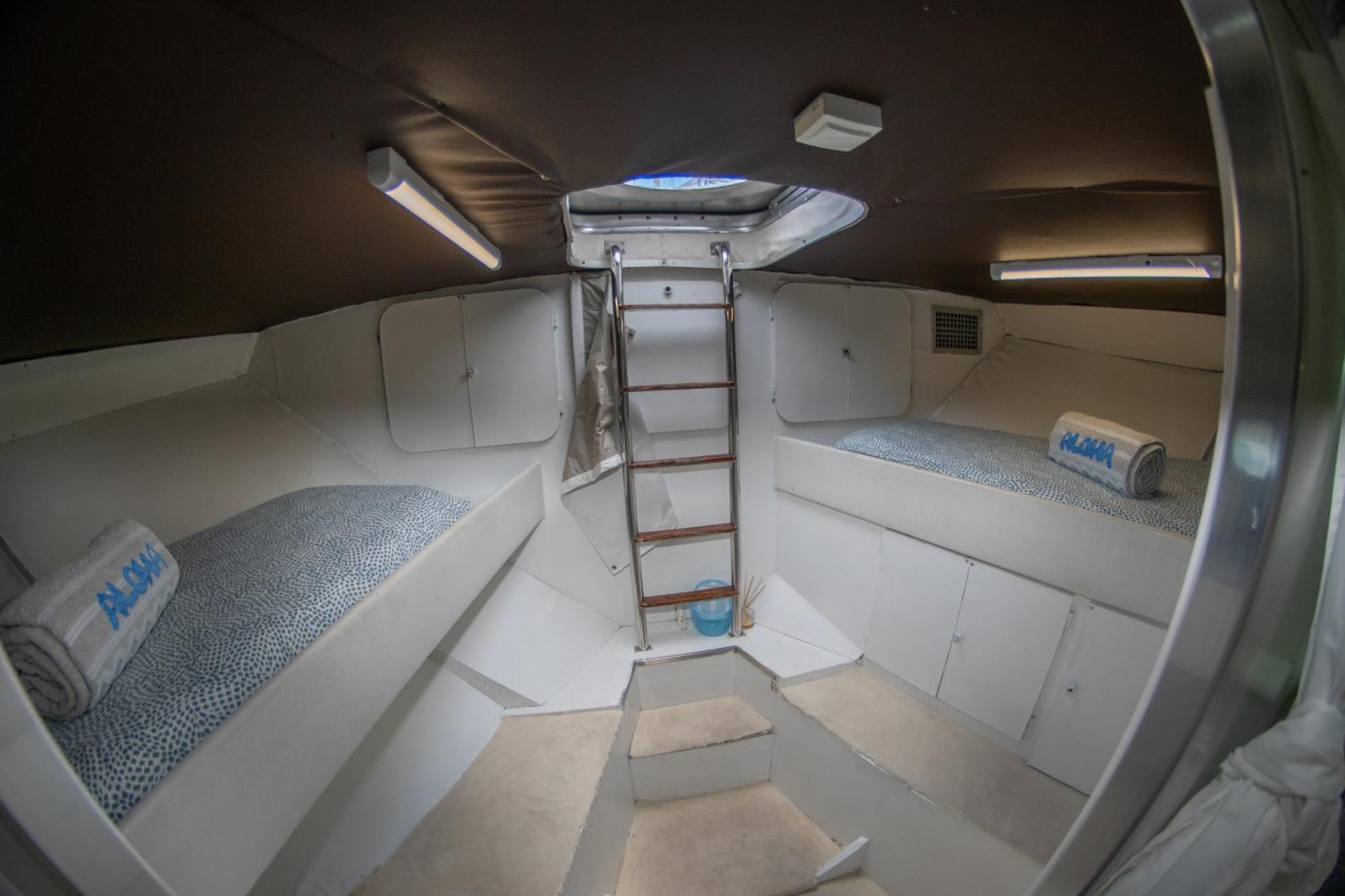 Boat Aloha Ξενοδοχείο Sant Adria de Besos Εξωτερικό φωτογραφία